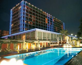 Classical Makedonia Palace