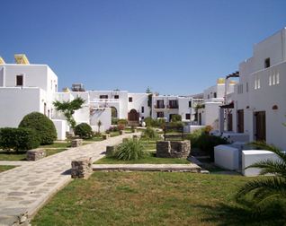 photo1