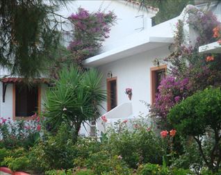 Paraschos Studios