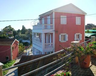 Pernari Apartments