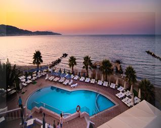 Xenos Kamara Beach