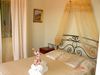 Monambeles Villas